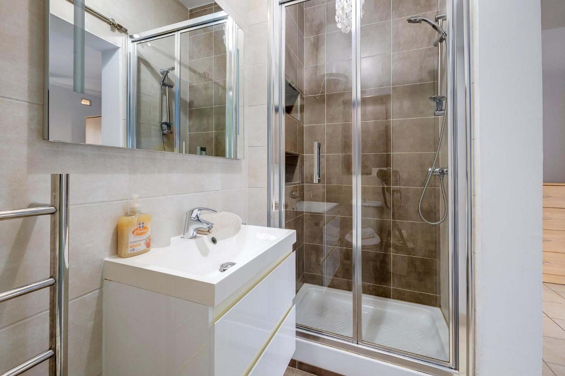 Modern 2Br Sliema Apartment المظهر الخارجي الصورة